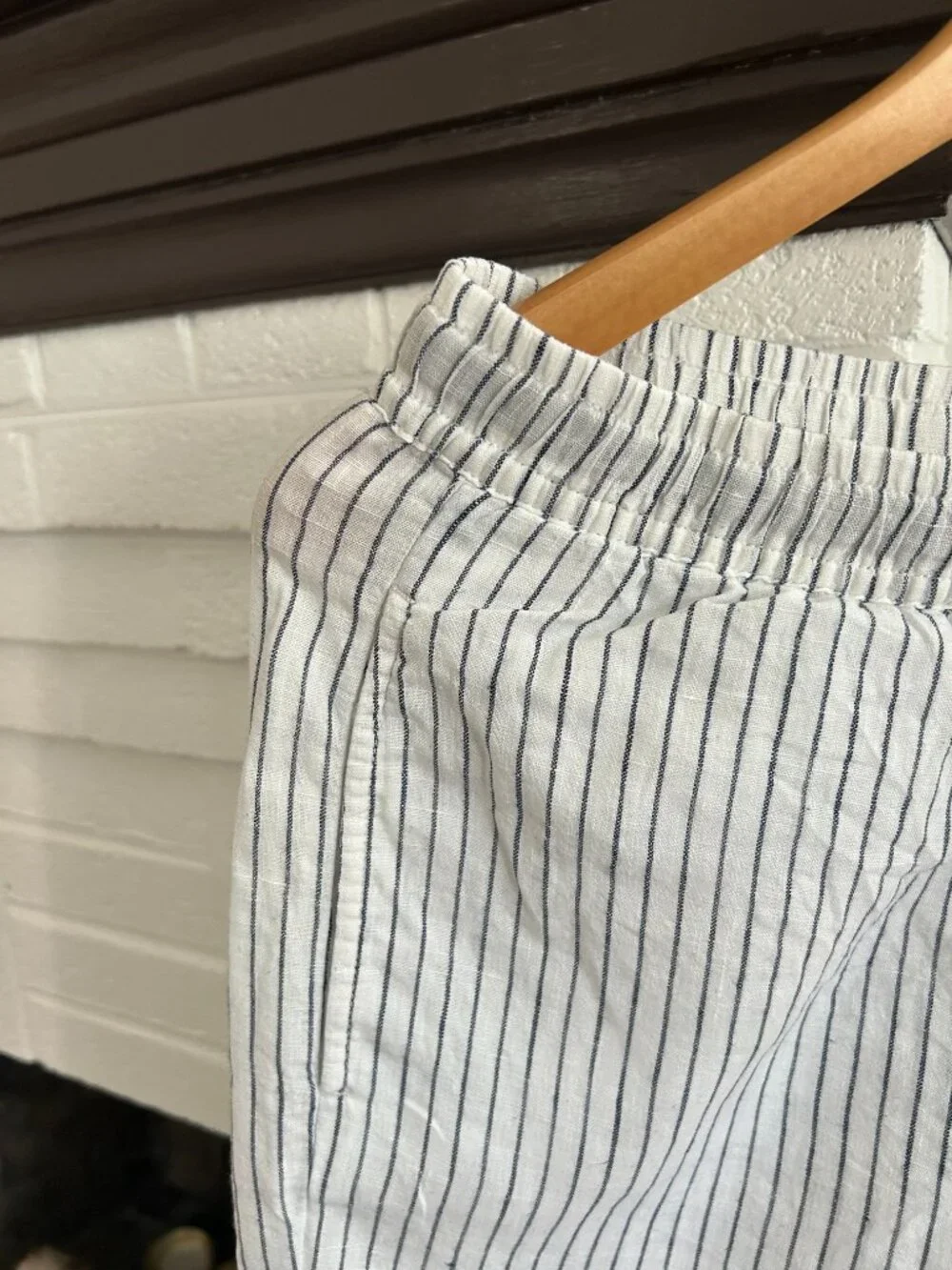 Mango Linen Grey and White Stripes Pants Size M